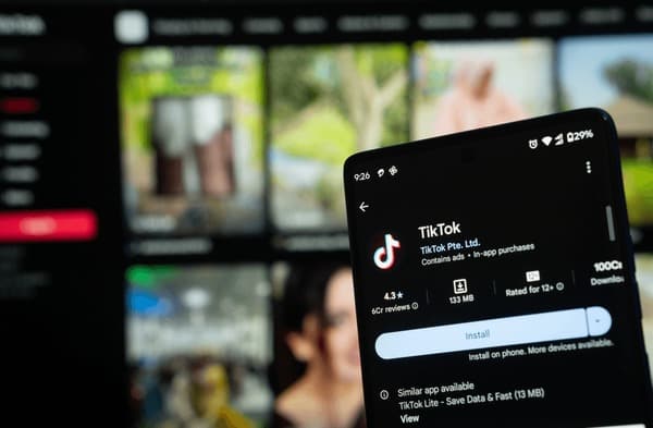 TikTok视频管理页面截图
